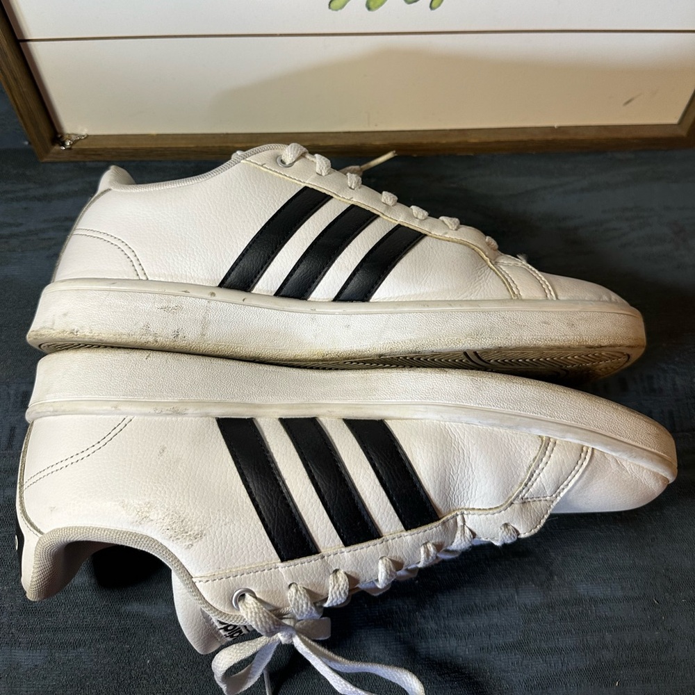 Adidas Grand Court Men’s Tennis Shoes White/Black Retro Sneakers - Picture 6 of 8